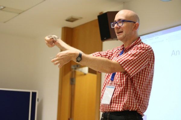 27989551634_45e98320dd_z